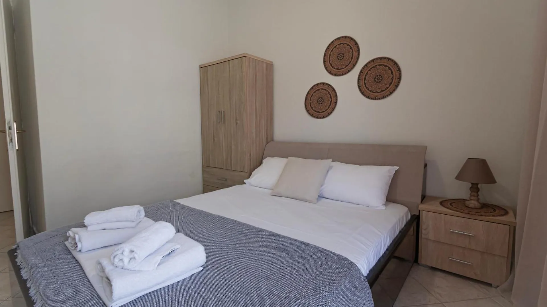Melmare Apartments By Rentalspro - Nea Moudania Halkidiki 0*,